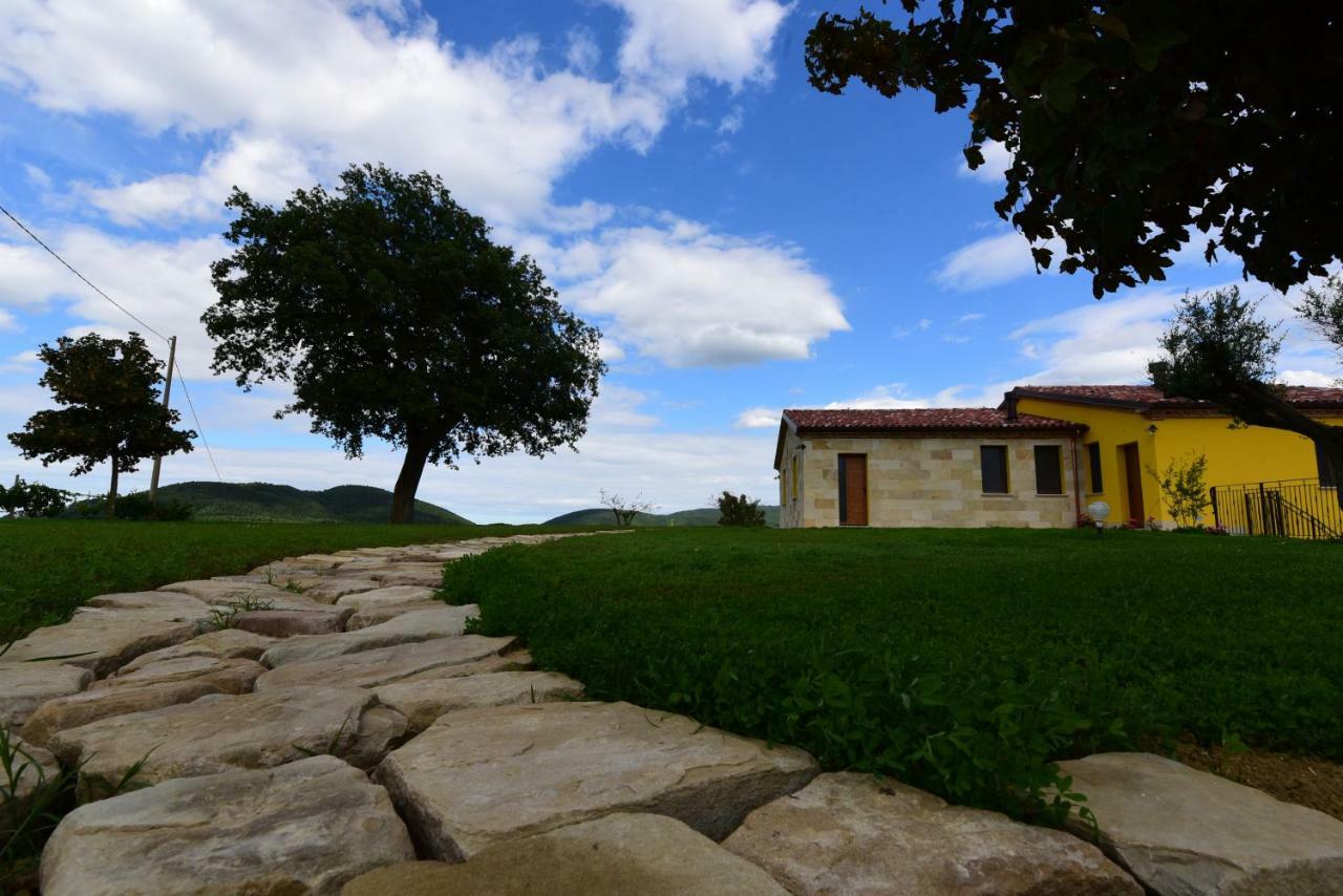 La Cerqua Villa Arcevia Exterior photo